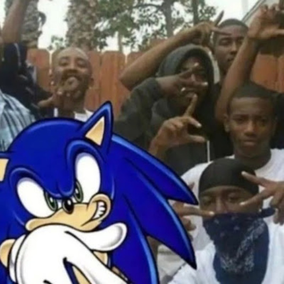 Meet your Posher, Joelle - Picture 1 of 1